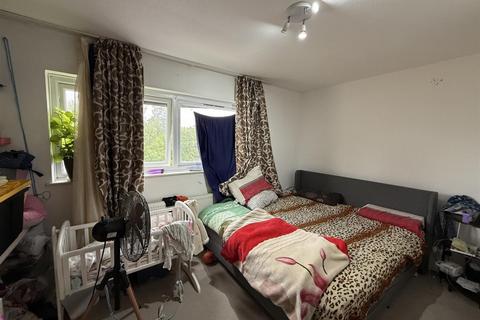 undefined, The Seasons, September Way, Stanmore, Middlesex, HA7