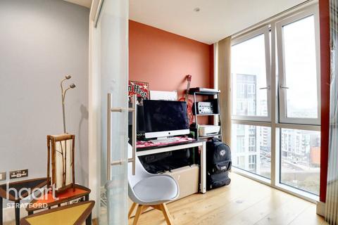 1 bedroom apartment for sale, High Street, Stratford