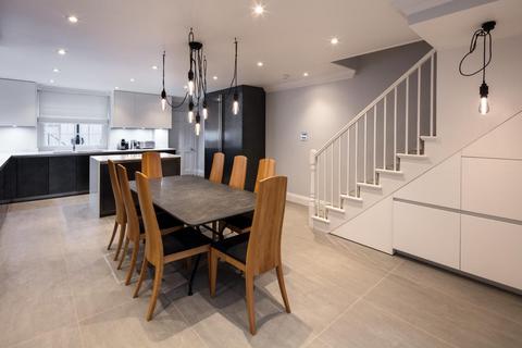 undefined, Halsey Street, Chelsea SW3