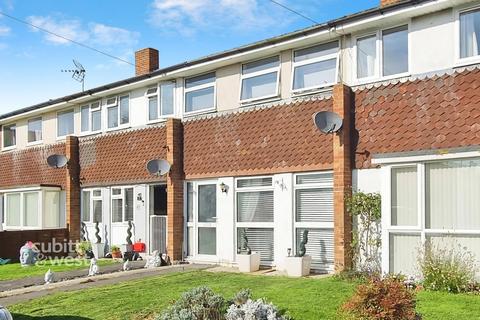 3 bedroom terraced house to rent, Elm Tree Close Selsey PO20