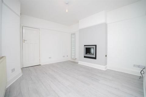 2 bedroom flat for sale, Highfield Road, Birmingham B28