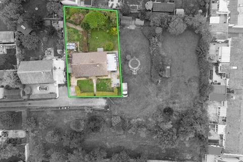 3 bedroom detached bungalow for sale, Jubilee Road, Street