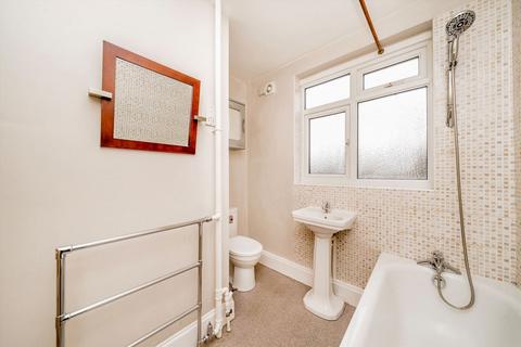 undefined, Portsmouth Road, Surbiton KT6
