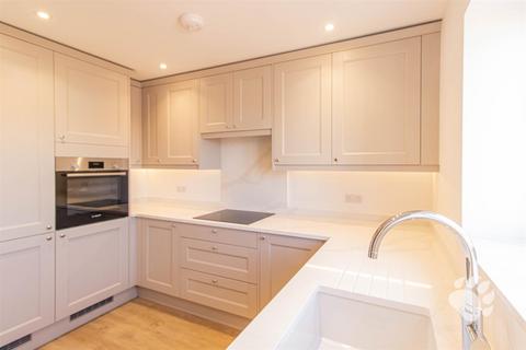 2 bedroom detached house for sale, Rookery Hill, Stanford-Le-Hope SS17