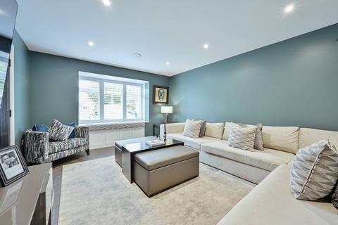 4 bedroom detached house for sale, Sherwoods Road, Bushey, Watford, WD19