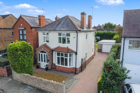 undefined, Shaftsbury Avenue, Sawley