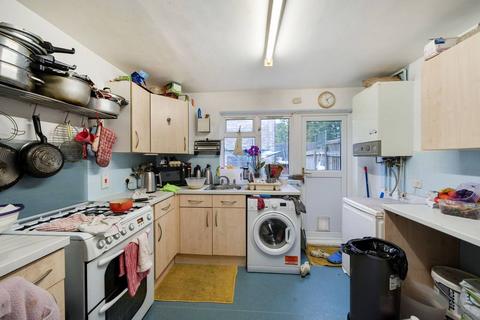 undefined, Chicheley Gardens, Harrow, HA3