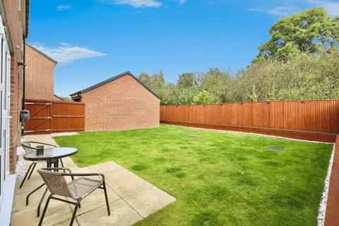 4 bedroom detached house for sale, Trusdale Avenue, Sheffield S25