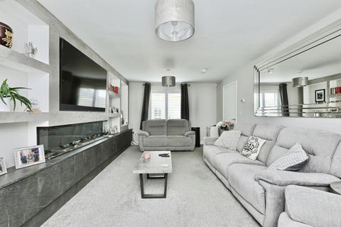 4 bedroom detached house for sale, Trusdale Avenue, Sheffield S25