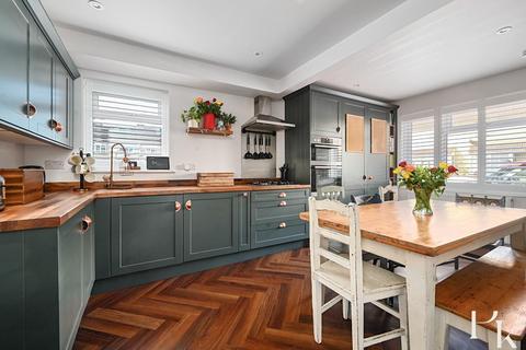 5 bedroom semi-detached house for sale, Brambledean Road, Portslade, Brighton