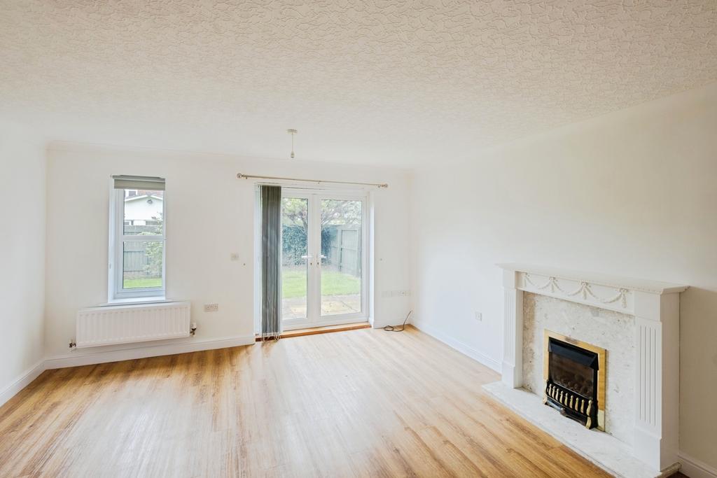 Living/Dining Room
