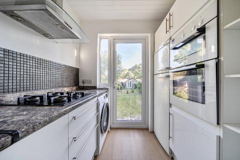 3 bedroom semi-detached house for sale, Senlac Road, London