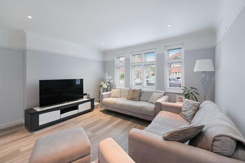 11 Rosedale Road, Epsom, KT17 2JQ