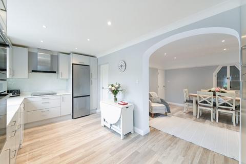 11 Rosedale Road, Epsom, KT17 2JQ