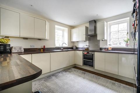 4 Beezon Lodge, Kendal, Cumbria, LA9 6EL