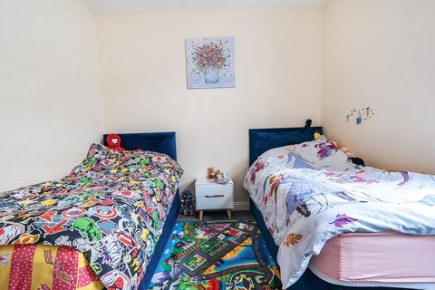 4, Beezon Lodge Beezon Road, Kendal, LA9 6EL