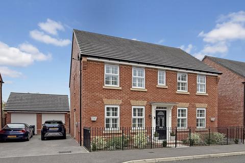 22 Cheviot Road, Westbury, BA13 3ZJ
