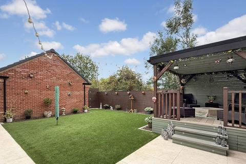 22 Cheviot Road, Westbury, BA13 3ZJ