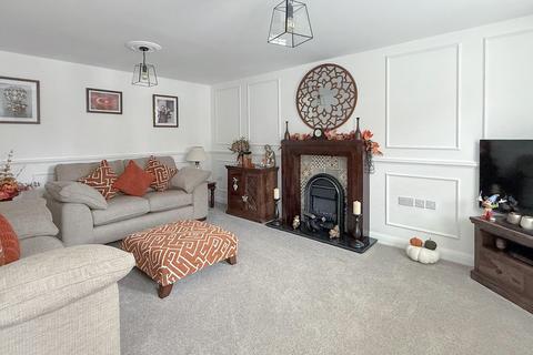 22 Cheviot Road, Westbury, BA13 3ZJ