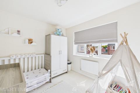 3 Miners Drive, Woodlands, Doncaster, DN6 7FL