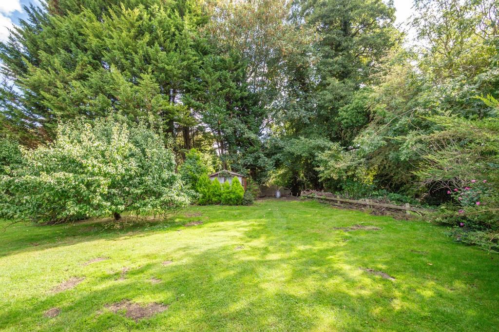 16 St. Martins Close-12