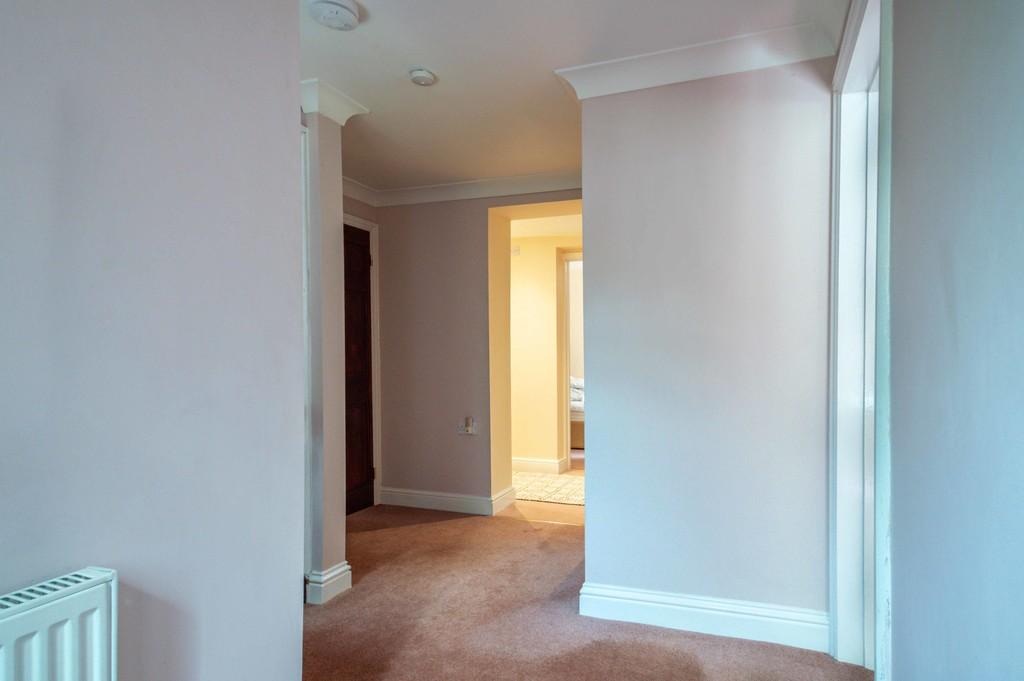 16 St. Martins Close-02