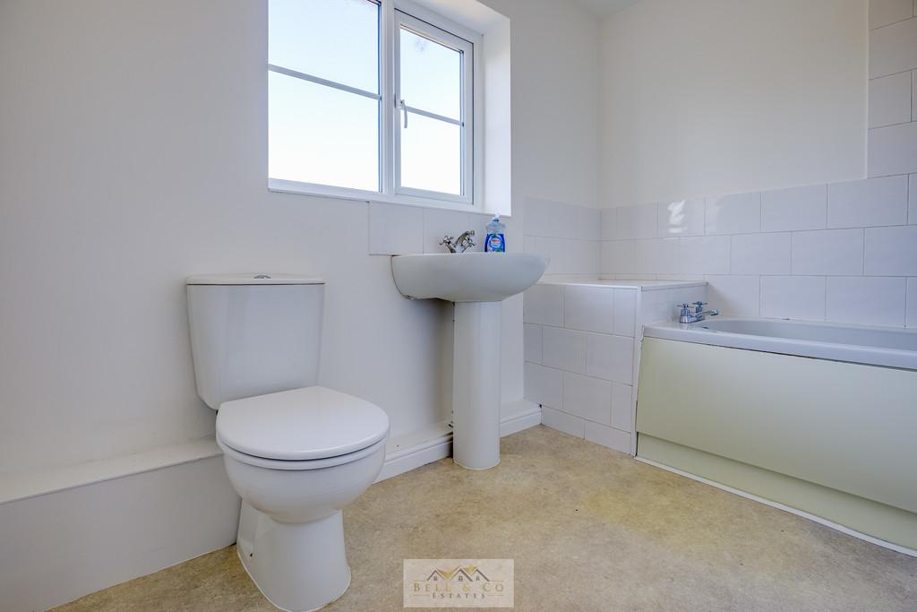 Bathroom 1.1