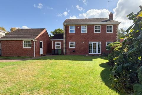 4 bedroom detached house for sale, Sparrowhawk Way, Apley