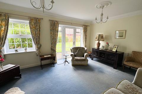 4 bedroom detached house for sale, Sparrowhawk Way, Apley