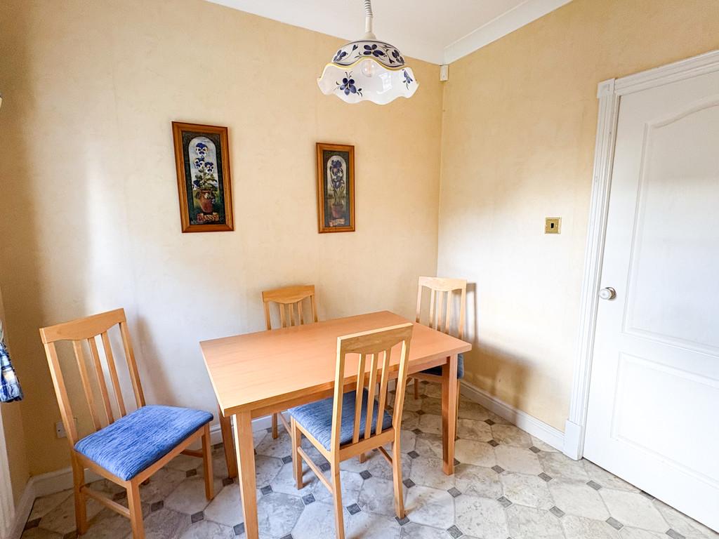 Breakfast room