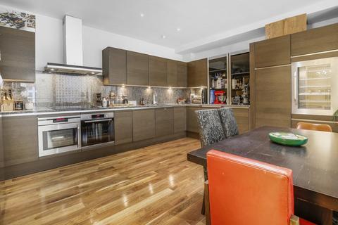2 bedroom apartment for sale, Kean Street, Holborn WC2B