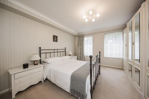 3 bedroom apartment for sale, Calverley Park Gardens, Tunbridge Wells