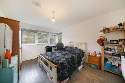 undefined, Majestic Court, Portland Rise, Finsbury Park