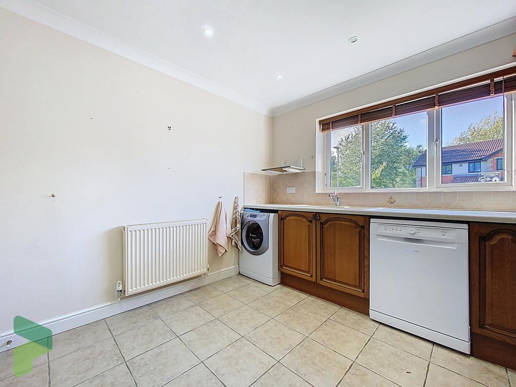 Fitted Dining Kitchen