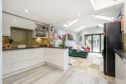 undefined, Holly Bush Lane, Hampton TW12