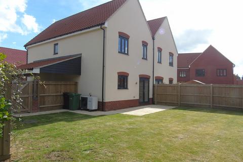 3 bedroom semi-detached house to rent, Yeomans Close, Docking, King's Lynn