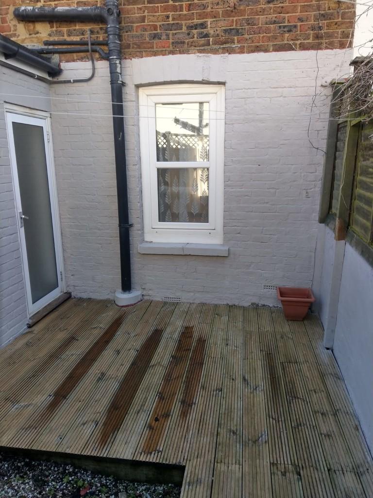 New photo Rear decking