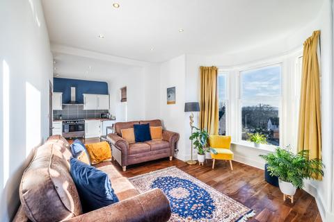 39a Mains Loan, Dundee, DD4 7AF
