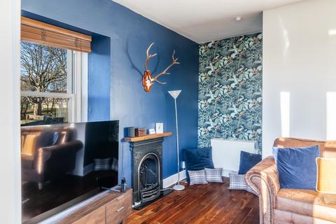 39a Mains Loan, Dundee, DD4 7AF