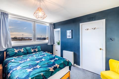 39a Mains Loan, Dundee, DD4 7AF