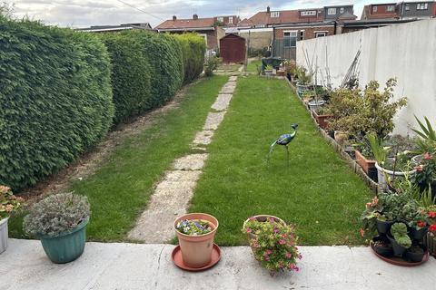 3 bedroom terraced house for sale, Burns Avenue, Southall UB1