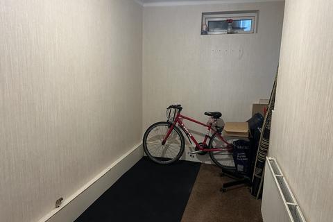 3 bedroom terraced house for sale, Burns Avenue, Southall UB1