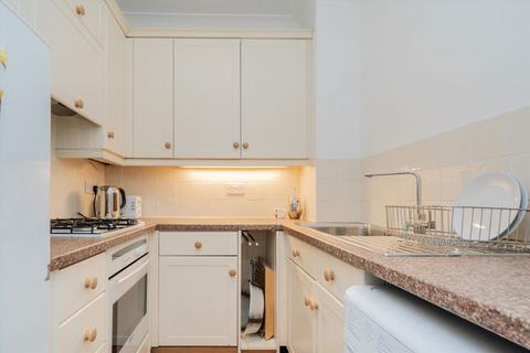 1 bedroom flat for sale, Gloucester Street, London SW1V