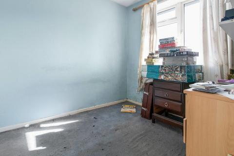 undefined, Rhiw'r Ddar, Taffs Well, Cardiff