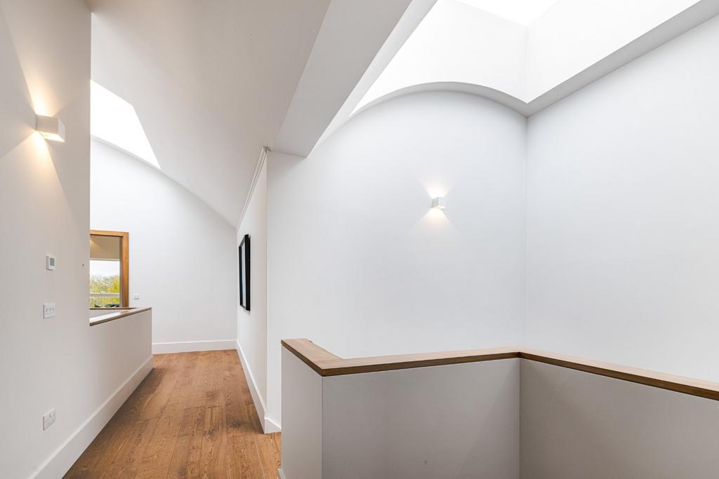 Vaulted Landing