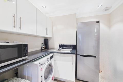 3 bedroom terraced house for sale, Lindridge Drive, Sutton Coldfield B76