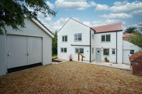 undefined, Knapton