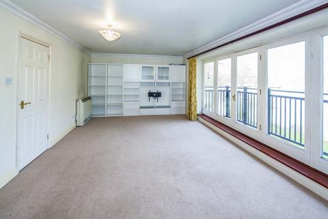 undefined, 5 Waterside House, Pangbourne on Thames, RG8