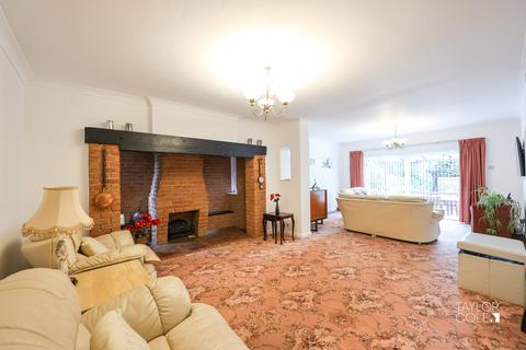 4 bedroom detached house for sale, Comberford Road, Tamworth