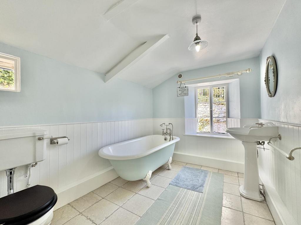 First Floor Bathroom